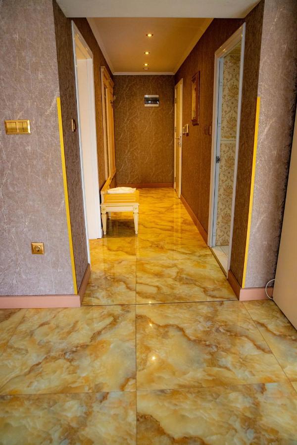 Luxury Apartment Rich 2 벨린그래드 외부 사진
