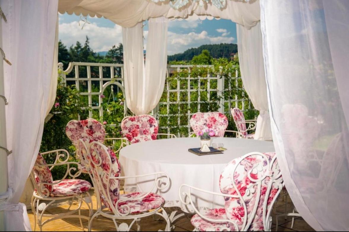 Luxury Apartment Rich 2 벨린그래드 외부 사진