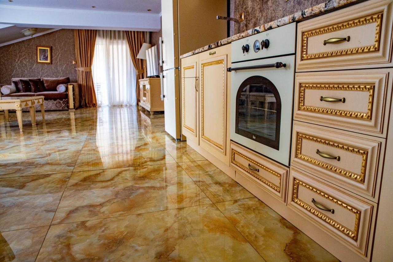 Luxury Apartment Rich 2 벨린그래드 외부 사진